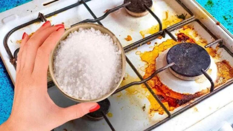Mit diesem Hausmittel strahlend saubere Backbleche!