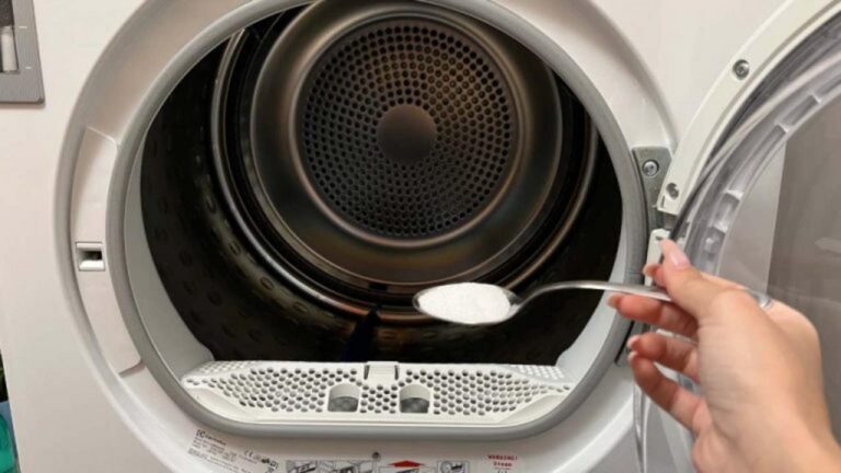 Schütte einen Löffel in die Waschmaschine und spare Geld!